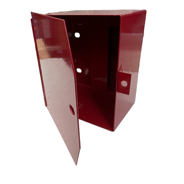 Order a Quality replacement Battery Box for the 13/14/15HP electric start chippers.